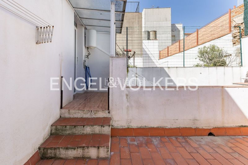 Foto fe3d178c-eb59-4fc1-b461-f6908da3ad8a. Casa amb calefacció a Canet de Mar