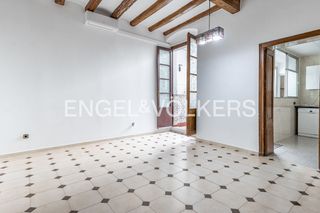 Haus in Canet de Mar. Descubra una joya histórica en centro de canet de mar