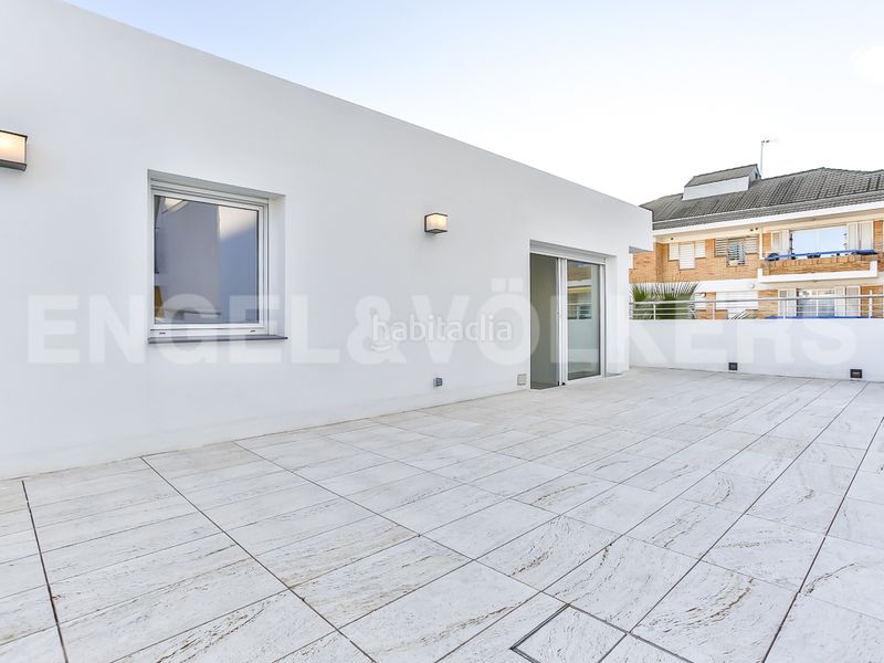 Foto 3837a013-dce1-4c86-b5df-18d6a182d846. Lloguer àtic amb calefacció piscina a Centre Sitges