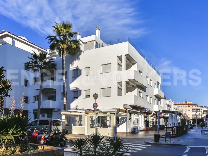 Foto 7749f5f0-94ea-4723-b262-30c58c2ea7a8. Lloguer àtic amb calefacció piscina a Centre Sitges