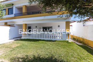 Maison jumelée à Bardaji-El Molí de Baix. Casa pareada dividida en dos viviendas independientes cerca de l