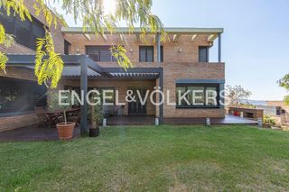 Rent House in Sarrià. Exclusiva casa en sarria