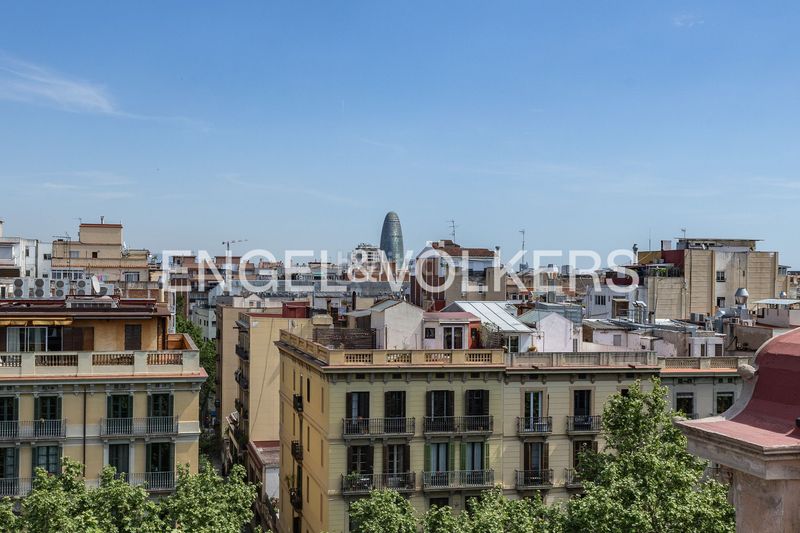 Foto 6c359304-847b-4342-b5de-490e1b4a860f. Pis amb calefacció a Dreta de l´Eixample Barcelona