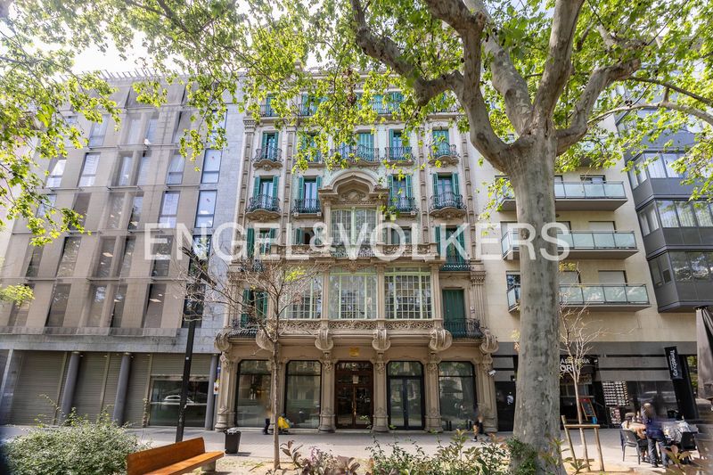 Foto b9d7ef2c-d6ef-4946-b303-1d99d7524df5. Pis amb calefacció a Dreta de l´Eixample Barcelona