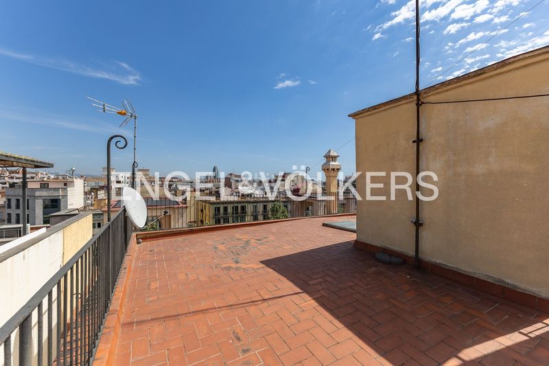 Foto dc619511-d155-49e9-a2b1-a17555ab80e1. Pis amb calefacció a Dreta de l´Eixample Barcelona