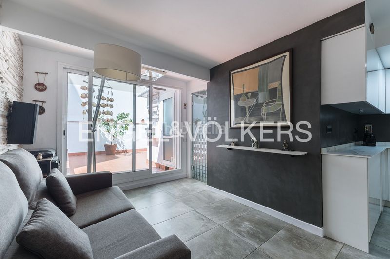 Foto 183d4a58-91af-4f70-bb4f-d7d7720ee055. Apartament amb calefacció a El Coll Barcelona