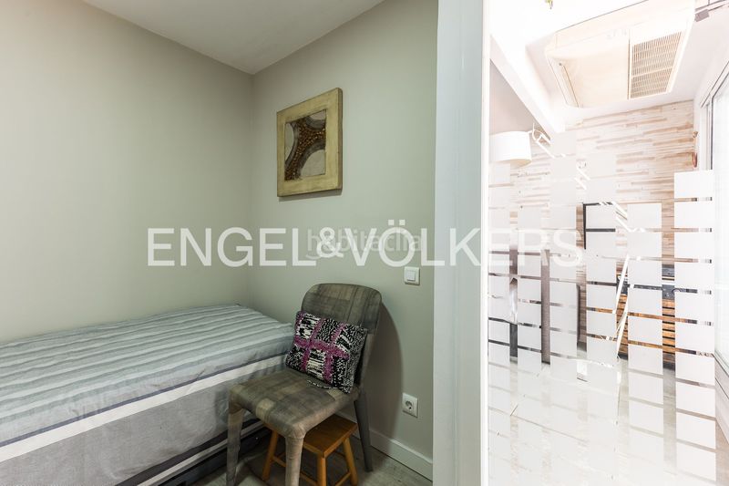 Foto 932437f7-f9c0-4e99-9db3-8719f1082cfe. Apartament amb calefacció a El Coll Barcelona