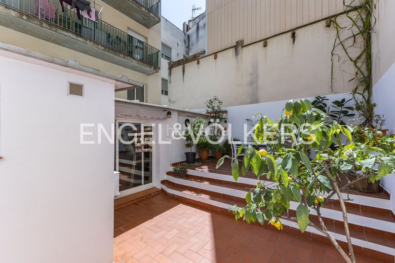 Foto c0f5d140-fcc9-41fb-8311-d0ed334a7187. Apartament amb calefacció a El Coll Barcelona