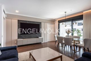 Pis a Mas Lluí - Els Miralls. Exclusivo piso de diseño con piscina comunitaria en sant just de