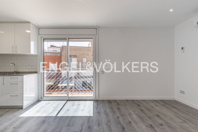 Foto 48ffea8b-746e-46ad-9603-02889120c70e. Pis amb calefacció a Creu Alta Sabadell