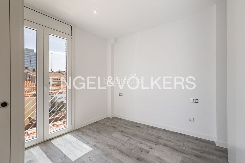 Foto de57a354-6067-4a6b-b67e-c6ab261af369. Pis amb calefacció a Creu Alta Sabadell