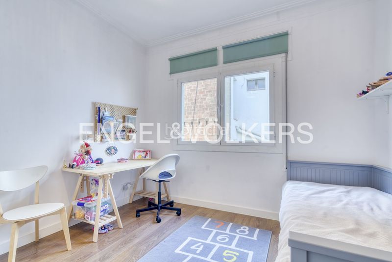 Foto 711da126-dae1-4680-9097-0a68c8fa1651. Àtic amb calefacció a Dreta de l´Eixample Barcelona