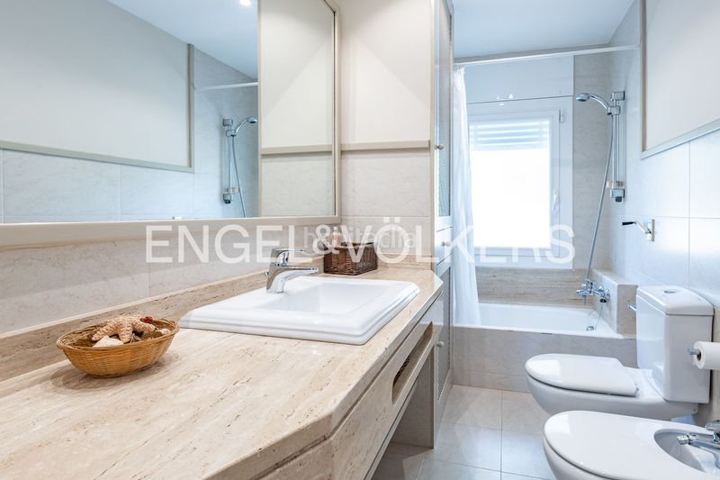 Foto 4e74b7f3-dec6-487f-be09-c9016b617cec. Casa amb calefacció aparcament a Cabrils