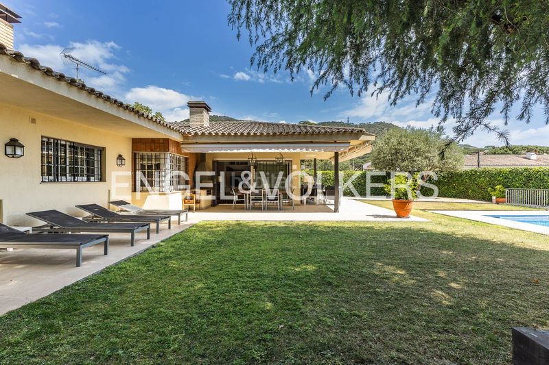 Foto 55020c1e-7405-44cc-bcd4-80acb811b4e8. Casa amb calefacció aparcament a Cabrils