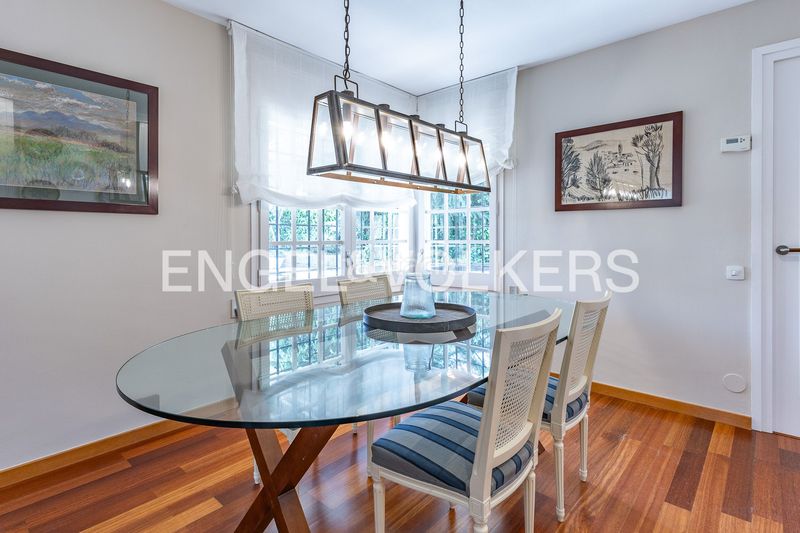 Foto 5e5deb1d-c3e0-458d-badd-ab69b34b31f9. Casa amb calefacció aparcament a Cabrils