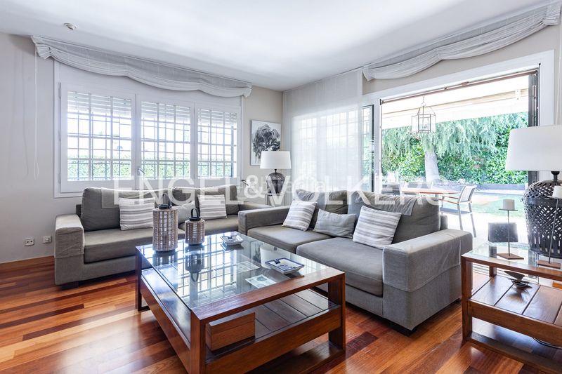 Foto 6a7f59dc-97a6-431a-b522-b46edb3656de. Casa amb calefacció aparcament a Cabrils