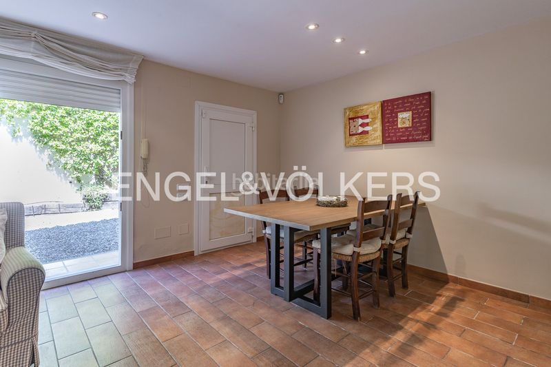 Foto a5b09be3-661c-4fba-8d69-f5a366c4f3e2. Casa amb calefacció aparcament a Cabrils