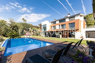 Miete Haus in Rocaferrera. Exclusiva villa de lujo con vistas al mar en sant andreu de llav