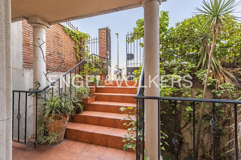 Foto 19f41475-1942-4399-b967-fa2dc9d34a3a. Casa amb calefacció aparcament a Zona Nord Rubí