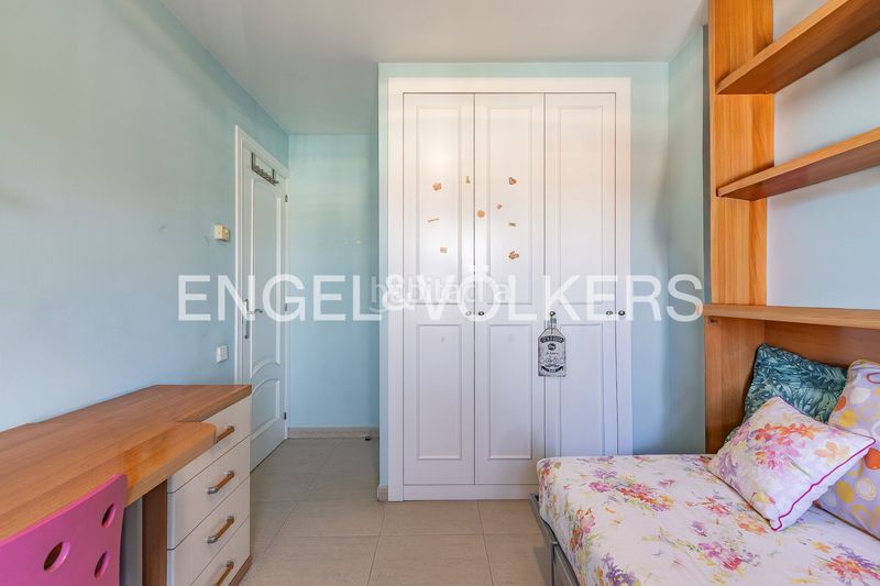 Foto 306d33ec-d62b-4213-aa96-20f989164dac. Casa amb calefacció aparcament a Zona Nord Rubí