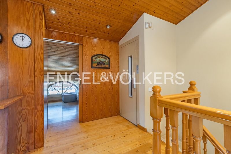 Foto 5bd6225c-ce69-42af-902f-548ca1a783d6. Casa amb calefacció aparcament a Zona Nord Rubí