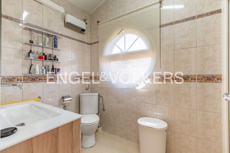 Foto 64acd627-018a-4723-88e7-3dfe2d7d64aa. Casa amb calefacció aparcament a Zona Nord Rubí