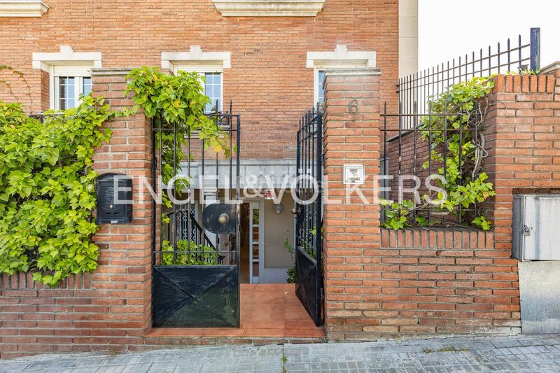 Foto a7a74676-095a-41eb-8276-69311b94fda5. Casa amb calefacció aparcament a Zona Nord Rubí