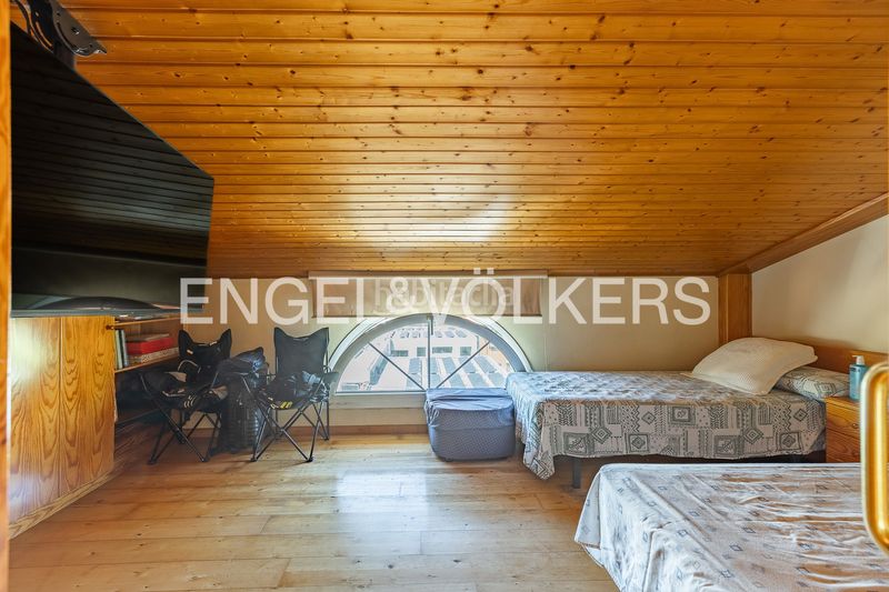 Foto d67e0140-3b87-417a-add0-1b353c670143. Casa amb calefacció aparcament a Zona Nord Rubí