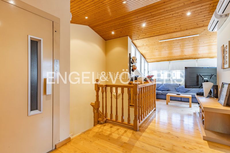 Foto f5140620-1dbe-4ec1-b8b3-be4a3231bf80. Casa amb calefacció aparcament a Zona Nord Rubí