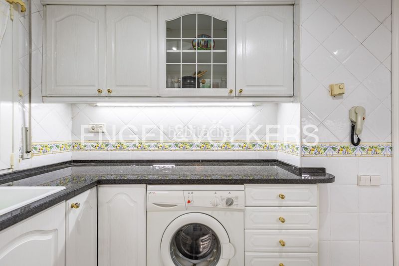 Foto f5efb816-8cac-4756-add0-df21e9830c54. Casa amb calefacció aparcament a Zona Nord Rubí