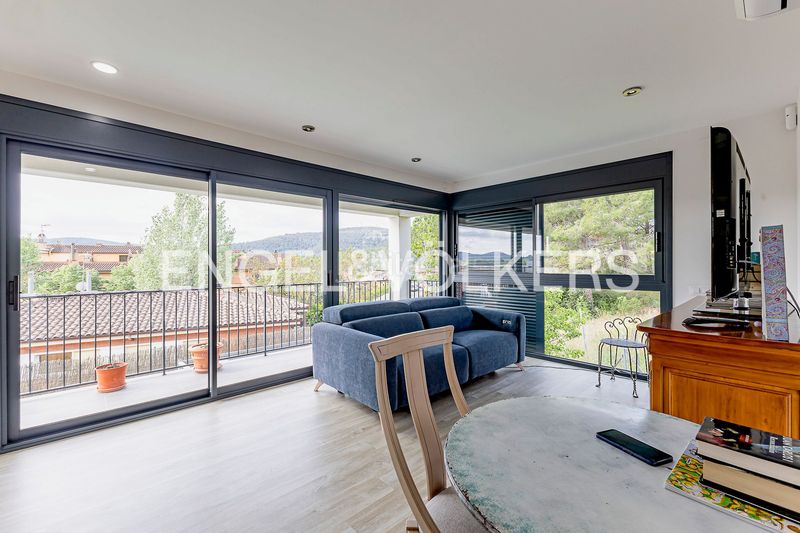 Foto 98a2d51b-2694-47af-8662-3acadbb785c5. Casa amb calefacció aparcament piscina a Begues