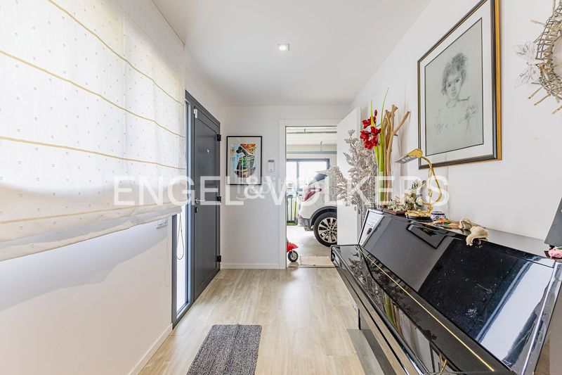 Foto b5c8ff60-67b7-4973-8e8b-e5a7717cbfff. Casa amb calefacció aparcament piscina a Begues