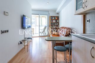 Piso en Poblenou. Piedàterre impecable a pasos de la playa