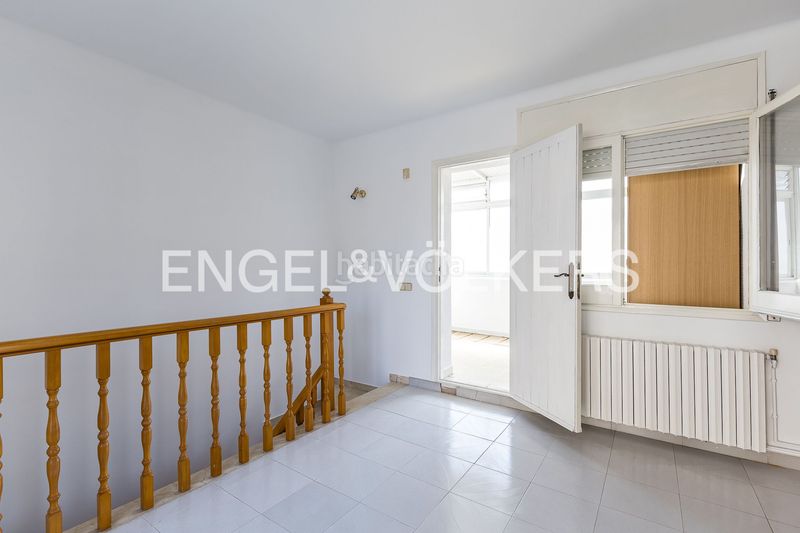 Foto 49cc3ad4-cdf6-4c0b-9905-c2d16bf7350d. Semi detached house with heating parking in Sant Joan Vilanova i la Geltrú