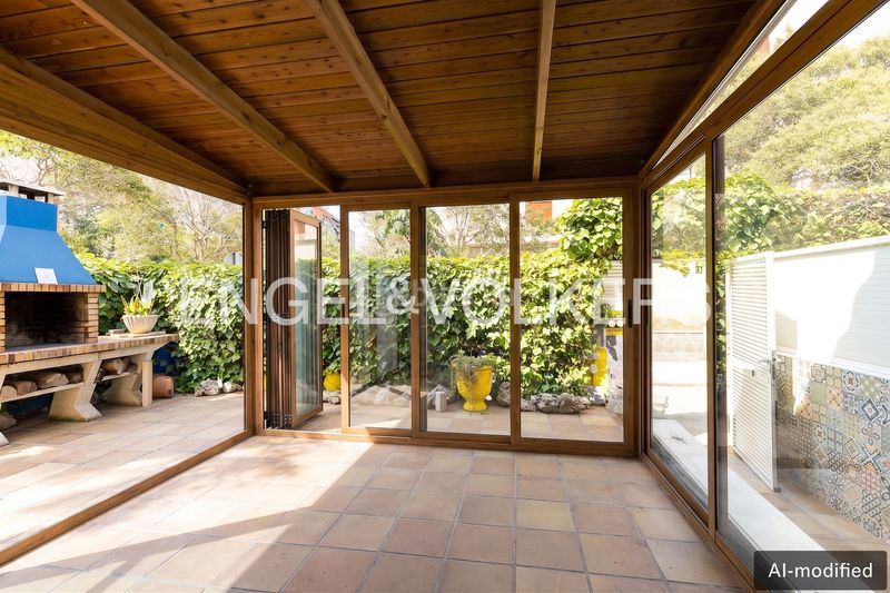 Foto 63b2d553-f55b-4f1e-acee-cb052ae114bb. Semi detached house with heating parking in Sant Joan Vilanova i la Geltrú