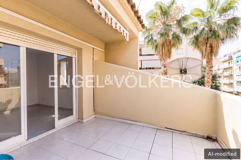 Foto fe880960-14e5-4857-9882-ba78873cc04a. Semi detached house with heating parking in Sant Joan Vilanova i la Geltrú
