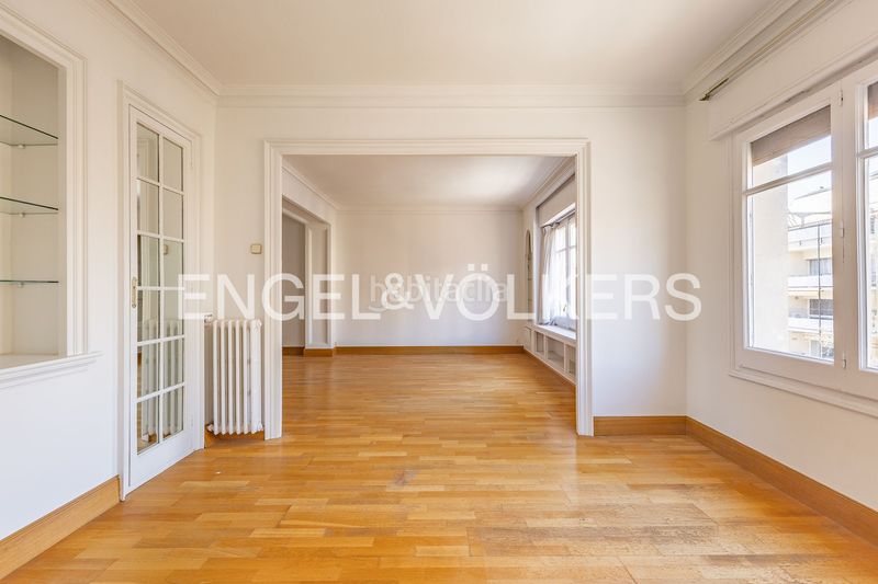 Foto f0c560d6-bf75-4bd5-b927-5eeeaeb6d555. Pis amb calefacció a Sant Gervasi - Bonanova Barcelona