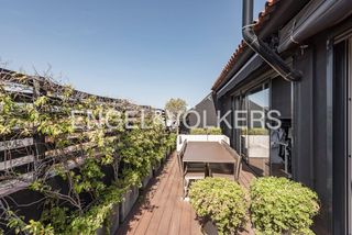 Pis a La Vila Olímpica del Poblenou. Exclusividad industrial en el poblenou, barcelona