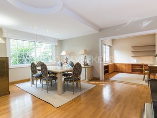 Rent Flat in Pedralbes. Precioso piso en pedralbes
