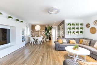 Casa en Santa Maria. Villa de diseño con vistas al mar y casa de invitados