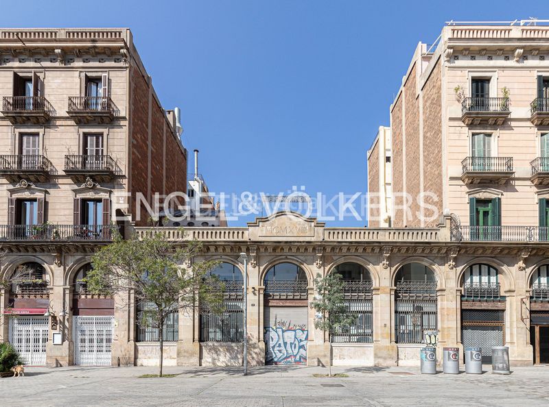 Foto fa37148b-9a72-432d-bb0b-6f71f8d1b57c. Àtic amb calefacció a St. Pere - Sta. Caterina - El Born Barcelona