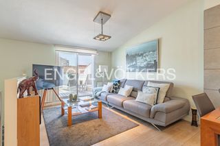 Dachwohnung in Centre. Magnífico dúplex invertido en el centro de sabadell con 2 plazas