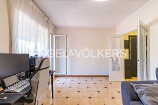 Attico in Estruch-Eixample. Tu primer ático con terraza privada en el prat