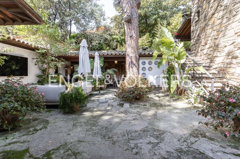 Foto 0aef5c11-fe72-45ca-aff1-58a10e8661a5. Casa amb calefacció aparcament piscina a Premià de Dalt