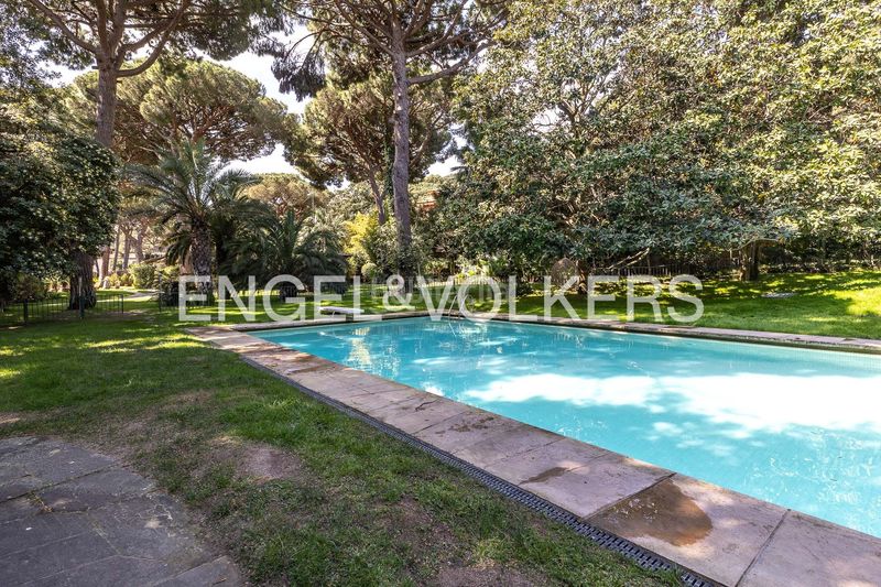 Foto 0b531408-88dd-480b-8d6d-947f5694d5db. Casa amb calefacció aparcament piscina a Premià de Dalt