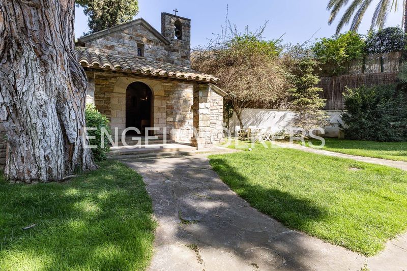 Foto 90cab787-897e-4c89-be0f-de7f2c829ce7. Casa amb calefacció aparcament piscina a Premià de Dalt