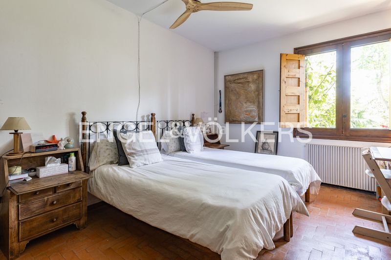 Foto c27c0e41-1593-421c-bac2-62e72e362a2e. Casa amb calefacció aparcament piscina a Premià de Dalt
