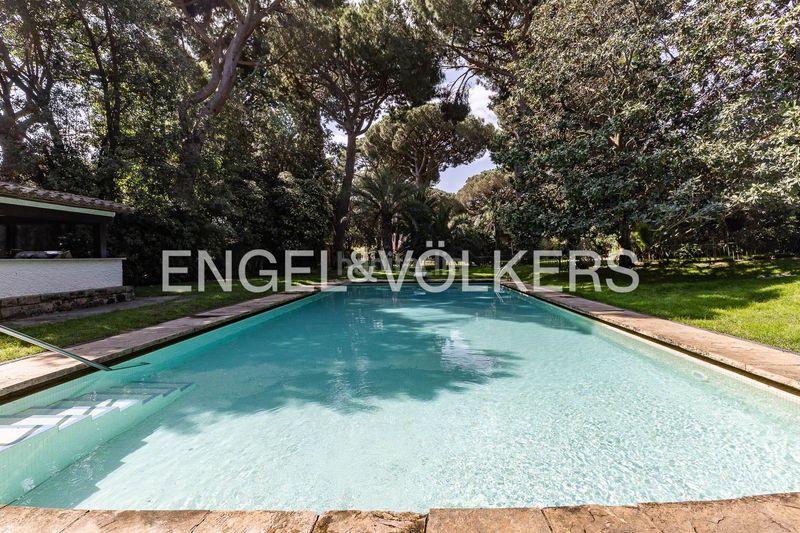 Foto cd111685-2212-47af-8a82-81c53ebdf835. Casa amb calefacció aparcament piscina a Premià de Dalt