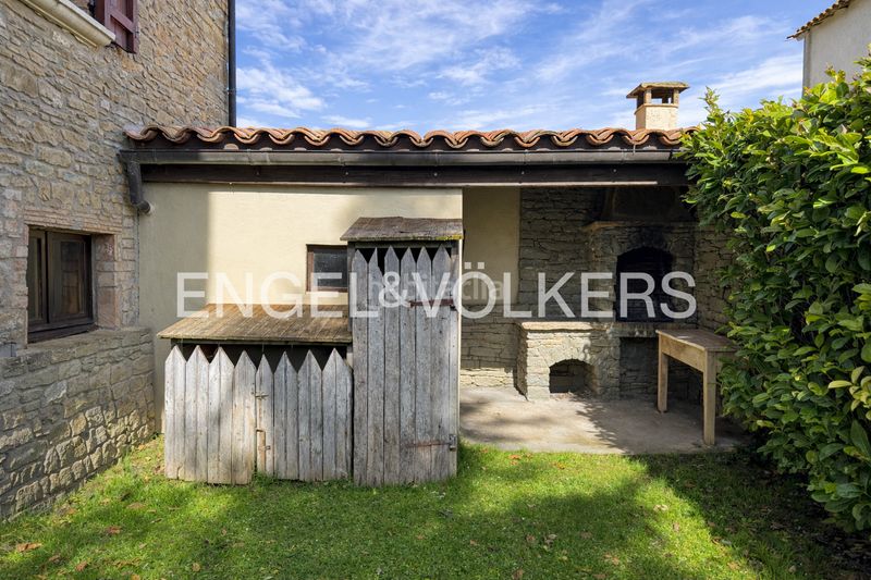 Foto 031a4de8-4743-451d-945a-529cf84e6905. Casa amb calefacció a Rupit i Pruit