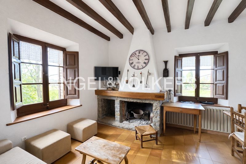 Foto b6c572fe-9b19-4f26-9887-2765eda2ac6c. Casa amb calefacció a Rupit i Pruit